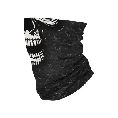 Skull Mask Bandana resmi